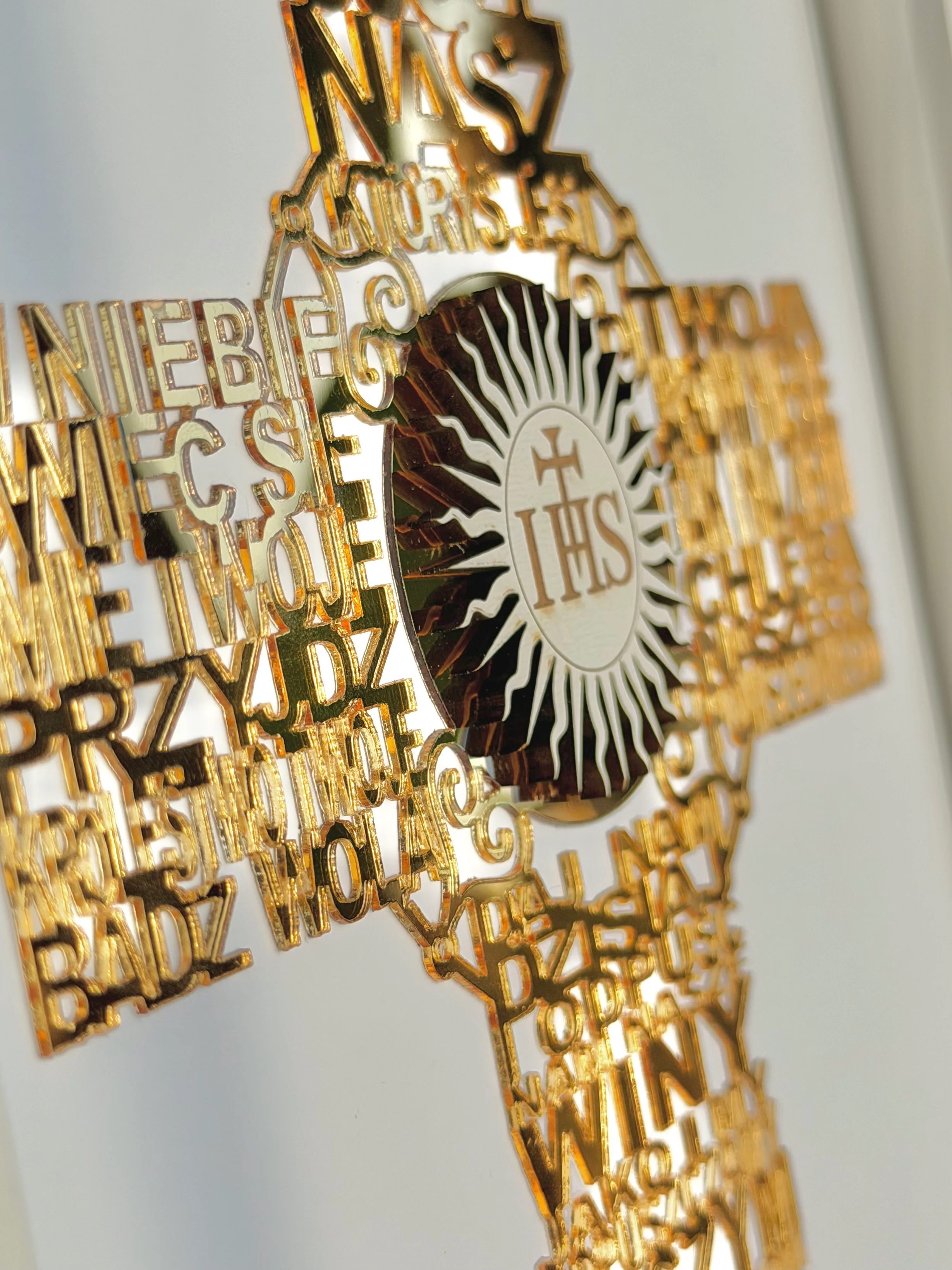 Pamiątka I Komunii Świętej ramka 3D z dedykacją z grawerem złota plexi - Image 4