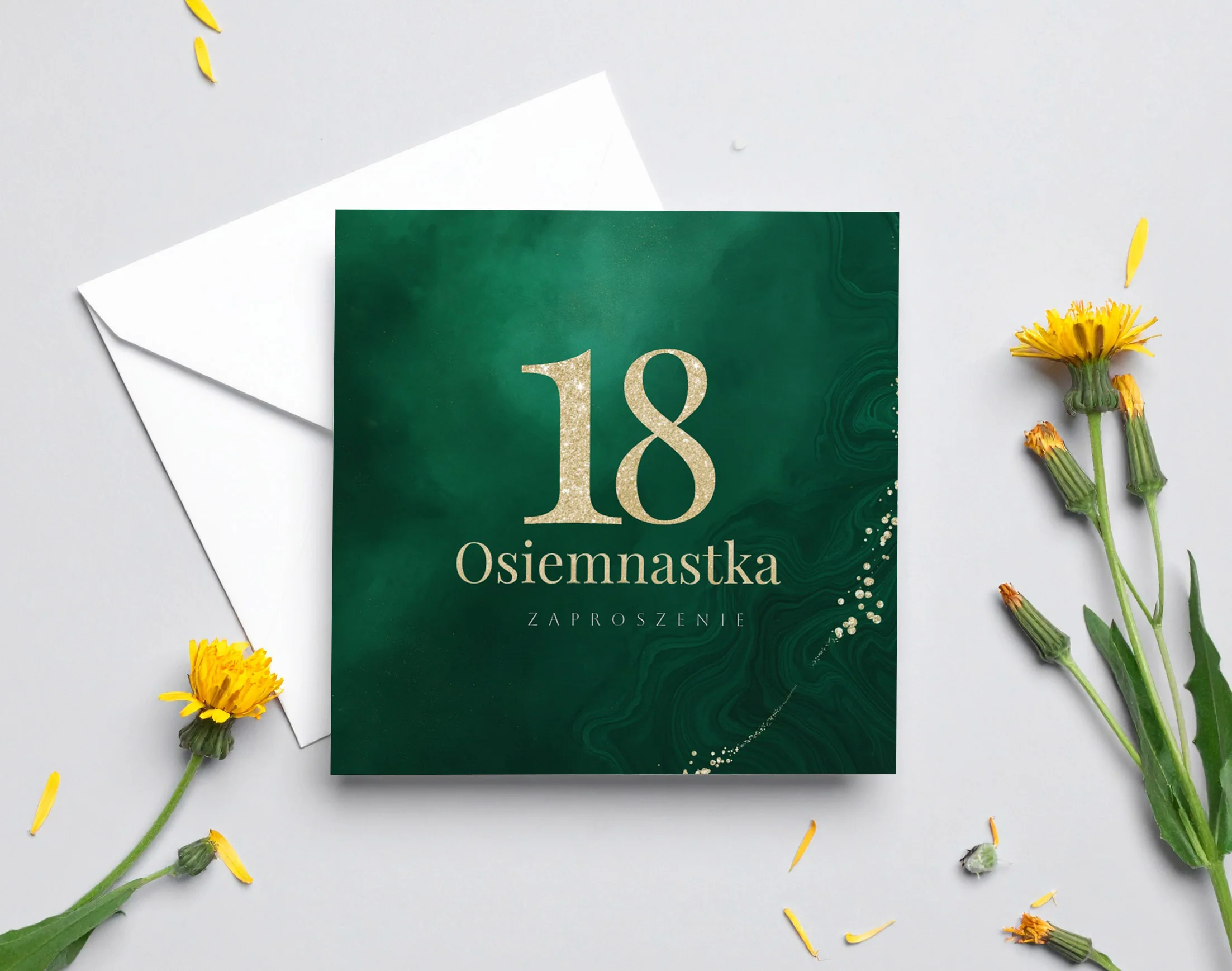Zaproszenie na 18 urodziny 15x15 z kopertą - Butelkowa zieleń - Image 4