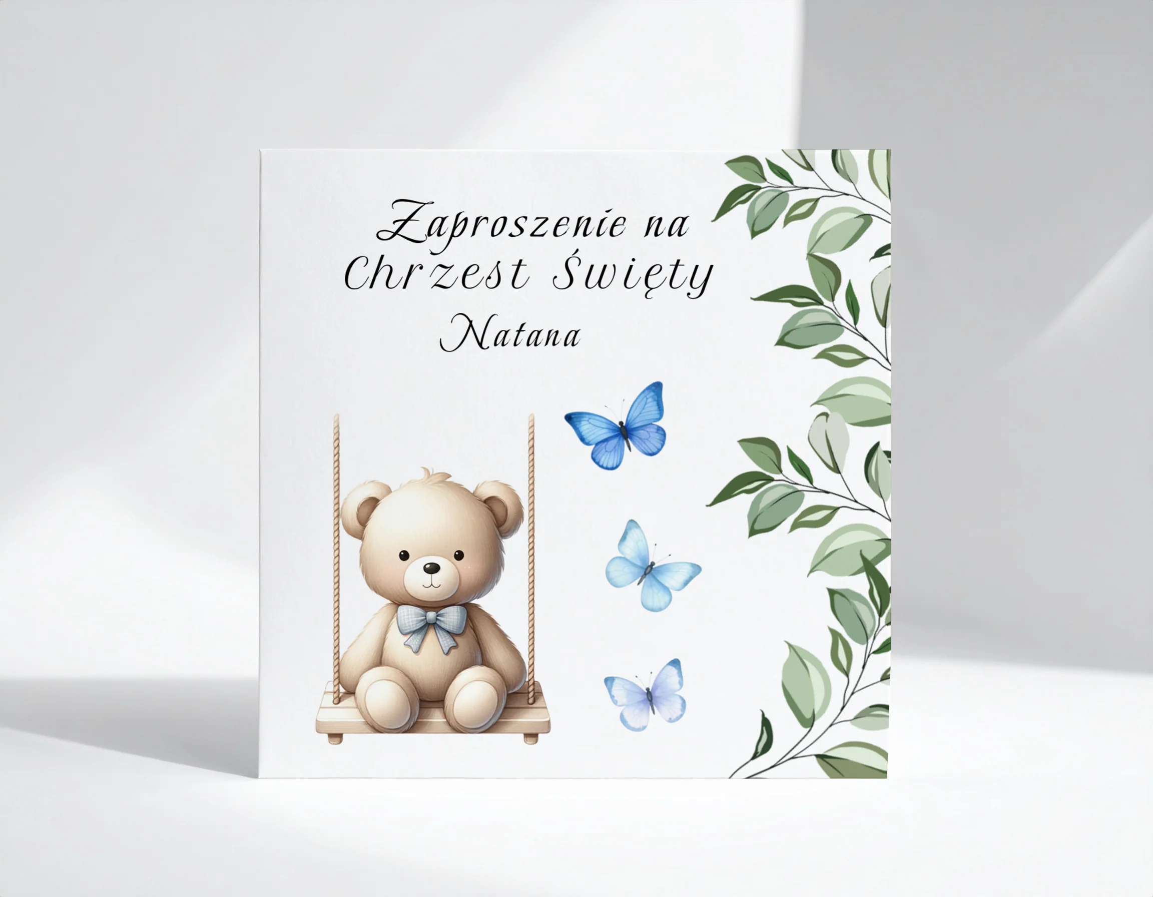 Zaproszenie na Chrzest składane 15x15 z kopertą - Pluszowy miś w niebieskiej muszcze - Image 5